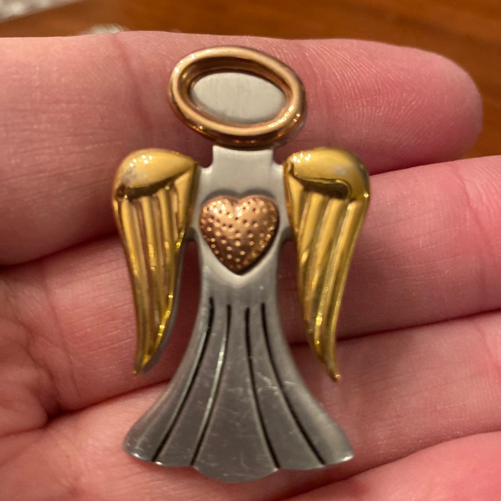 Vintage Avon Angel pin brooch pendant combo